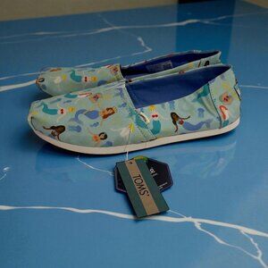 TOMS Mermaid Print Slip On Flats Size 6 NEW New with tags